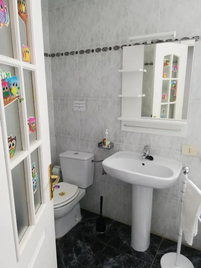 Sun And Sea House 3 Rooms & Wifi 아리나가 아파트